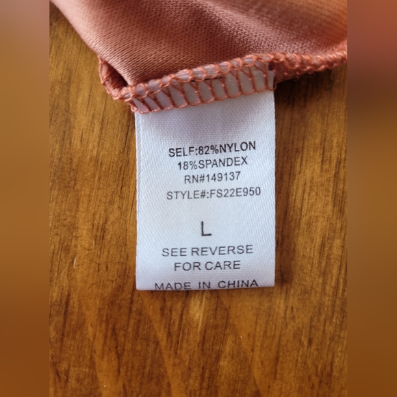 Firefly bodycon pink dress with asymmetrical hem - Picture 10 of 11